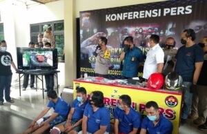 Polisi Tembak Lumpuh Komplotan Perampok di Semarang