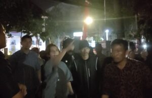 Wisata Malam Glow Kebun Raya Menuai Polemik
